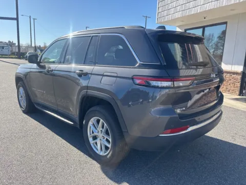 More photos of 2024 Jeep Grand Cherokee Laredo X at Jerry Hunt Supercenter - Lexington, NC