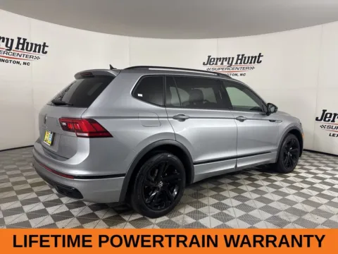 More photos of 2024 Volkswagen Tiguan 2.0T SE R-Line Black at Jerry Hunt Supercenter - Lexington, NC