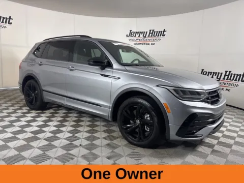 More photos of 2024 Volkswagen Tiguan 2.0T SE R-Line Black at Jerry Hunt Supercenter - Lexington, NC