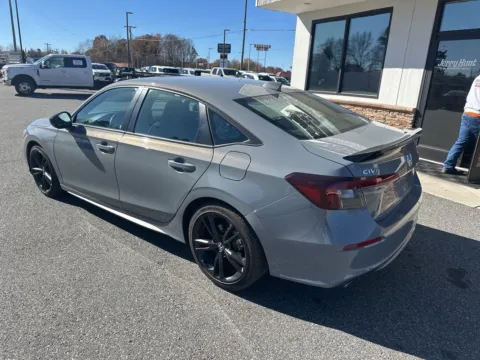 More photos of 2025 Honda Civic Si at Jerry Hunt Supercenter - Lexington, NC