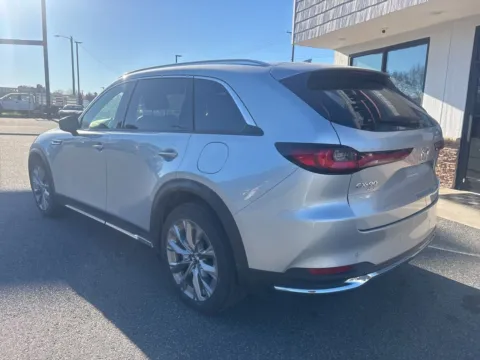 More photos of 2025 Mazda CX-90 3.3 Turbo Premium Plus at Jerry Hunt Supercenter - Lexington, NC