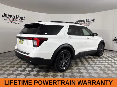 More photos of 2025 Ford Explorer ST-Line at Jerry Hunt Supercenter - Lexington, NC