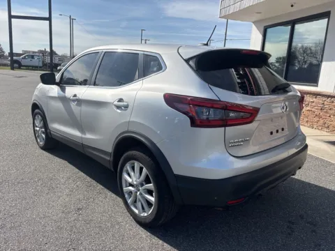 More photos of 2022 Nissan Rogue Sport S at Jerry Hunt Supercenter - Lexington, NC