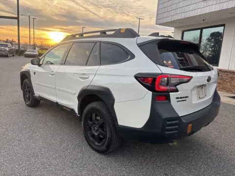 More photos of 2023 Subaru Outback Wilderness at Jerry Hunt Supercenter - Lexington, NC
