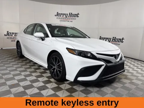 More photos of 2023 Toyota Camry SE at Jerry Hunt Supercenter - Lexington, NC