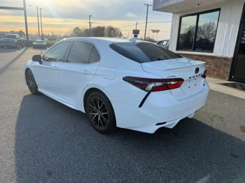 More photos of 2023 Toyota Camry at Jerry Hunt Supercenter - Lexington, NC