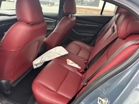 More photos of 2022 Mazda Mazda3 Carbon Edition at Jerry Hunt Supercenter - Lexington, NC