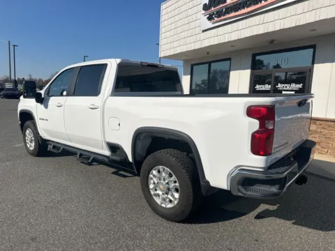 More photos of 2023 Chevrolet Silverado 2500HD LT at Jerry Hunt Supercenter - Lexington, NC