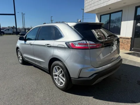 More photos of 2024 Ford Edge SEL at Jerry Hunt Supercenter - Lexington, NC
