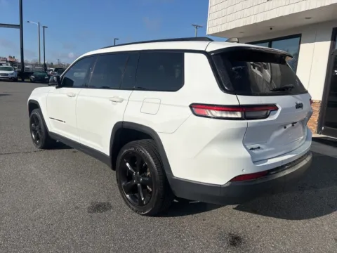 More photos of 2024 Jeep Grand Cherokee L Altitude X at Jerry Hunt Supercenter - Lexington, NC