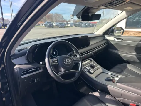 Another view of 2025 Hyundai Palisade SEL Premium for sale in Lexington, NC at Jerry Hunt Supercenter - Lexington