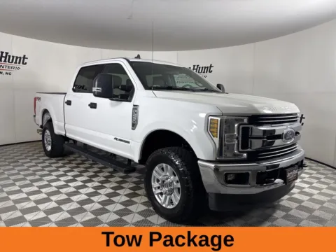 More photos of 2019 Ford F-250SD XLT at Jerry Hunt Supercenter - Lexington, NC