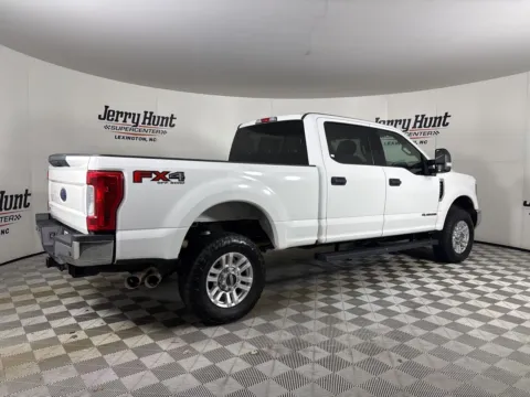 More photos of 2019 Ford F-250SD XLT at Jerry Hunt Supercenter - Lexington, NC