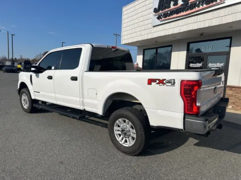 More photos of 2019 Ford F-250SD XLT at Jerry Hunt Supercenter - Lexington, NC