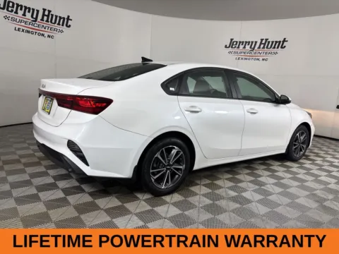 More photos of 2023 Kia Forte LXS at Jerry Hunt Supercenter - Lexington, NC