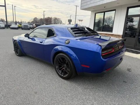 More photos of 2019 Dodge Challenger SRT Hellcat at Jerry Hunt Supercenter - Lexington, NC
