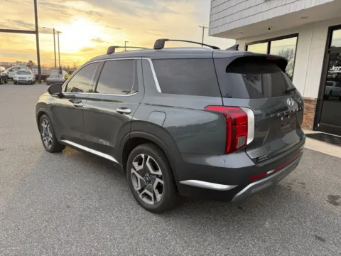 More photos of 2023 Hyundai Palisade Limited at Jerry Hunt Supercenter - Lexington, NC