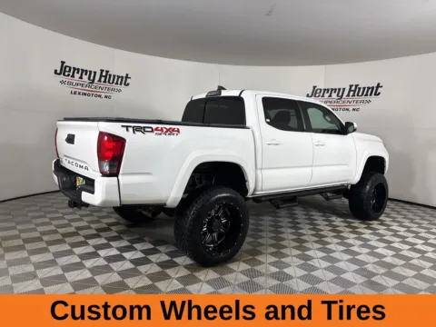 More photos of 2017 Toyota Tacoma TRD Sport at Jerry Hunt Supercenter - Lexington, NC