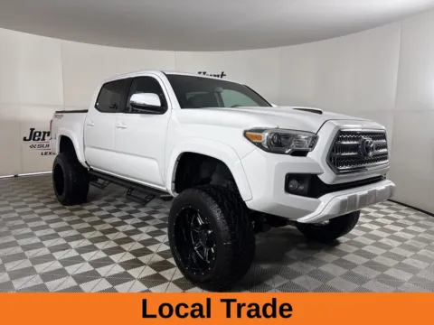 More photos of 2017 Toyota Tacoma TRD Sport at Jerry Hunt Supercenter - Lexington, NC