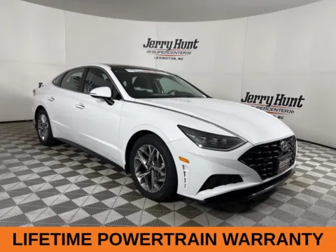 More photos of 2023 Hyundai Sonata SEL at Jerry Hunt Supercenter - Lexington, NC