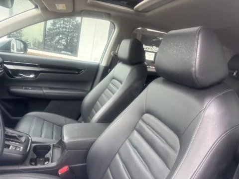 Photos of 2025 Honda CR-V EX-L for sale in Lexington, NC at Jerry Hunt Supercenter - Lexington