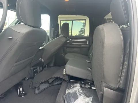 More photos of 2024 Ram 2500 Big Horn at Jerry Hunt Supercenter - Lexington, NC