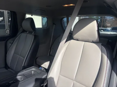 More photos of 2021 Kia Sedona SX at Jerry Hunt Supercenter - Lexington, NC