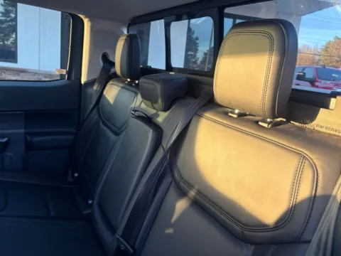 More photos of 2024 Ford Maverick Lariat at Jerry Hunt Supercenter - Lexington, NC