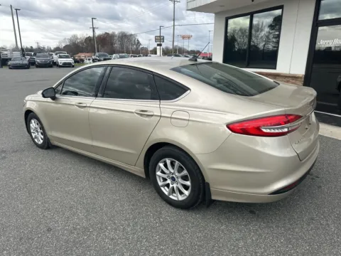 More photos of 2018 Ford Fusion S at Jerry Hunt Supercenter - Lexington, NC