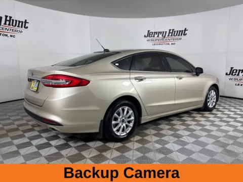 More photos of 2018 Ford Fusion S at Jerry Hunt Supercenter - Lexington, NC