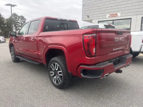 More photos of 2022 GMC Sierra 1500 AT4 at Jerry Hunt Supercenter - Lexington, NC