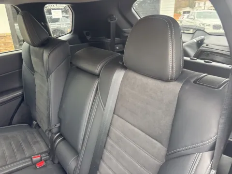 More photos of 2024 Mitsubishi Outlander SE at Jerry Hunt Supercenter - Lexington, NC