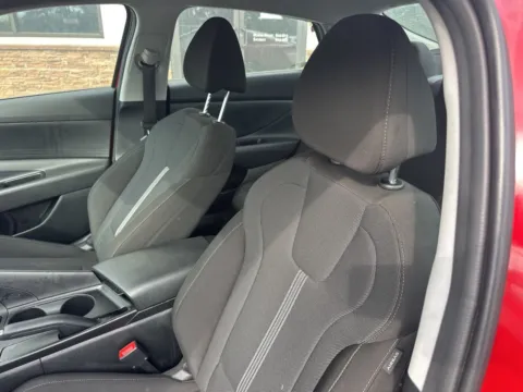 Photos of 2025 Hyundai Elantra SE for sale in Lexington, NC at Jerry Hunt Supercenter - Lexington