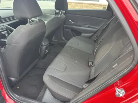 More photos of 2025 Hyundai Elantra SE at Jerry Hunt Supercenter - Lexington, NC