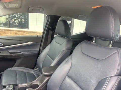 Photos of 2022 Chevrolet Bolt EUV LT for sale in Lexington, NC at Jerry Hunt Supercenter - Lexington