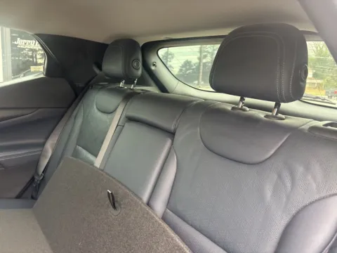 More photos of 2022 Chevrolet Bolt EUV LT at Jerry Hunt Supercenter - Lexington, NC