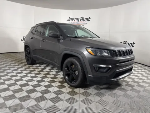 More photos of 2021 Jeep Compass Altitude at Jerry Hunt Supercenter - Lexington, NC
