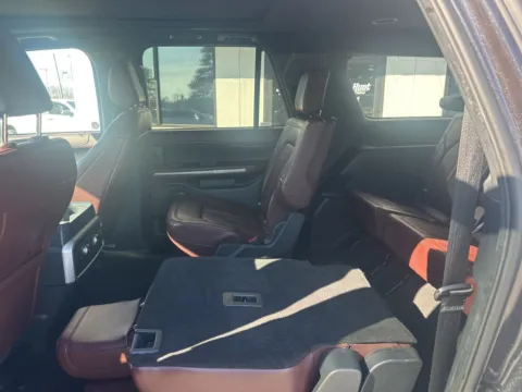 More photos of 2024 Ford Expedition Max Limited at Jerry Hunt Supercenter - Lexington, NC