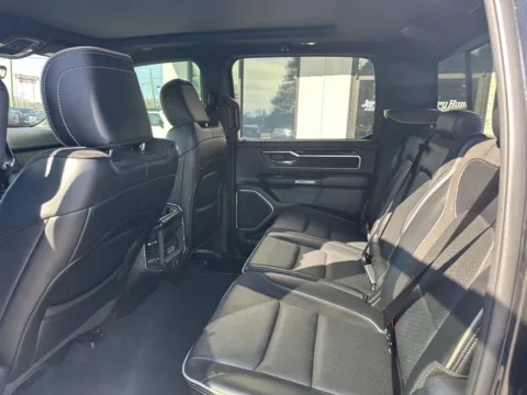 More photos of 2021 Ram 1500 Laramie at Jerry Hunt Supercenter - Lexington, NC