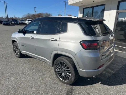 More photos of 2022 Jeep Compass High Altitude at Jerry Hunt Supercenter - Lexington, NC