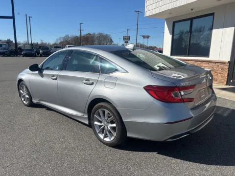 More photos of 2022 Honda Accord LX at Jerry Hunt Supercenter - Lexington, NC