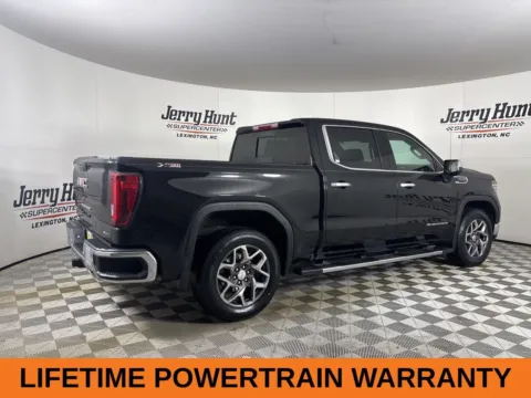 More photos of 2022 GMC Sierra 1500 SLT at Jerry Hunt Supercenter - Lexington, NC