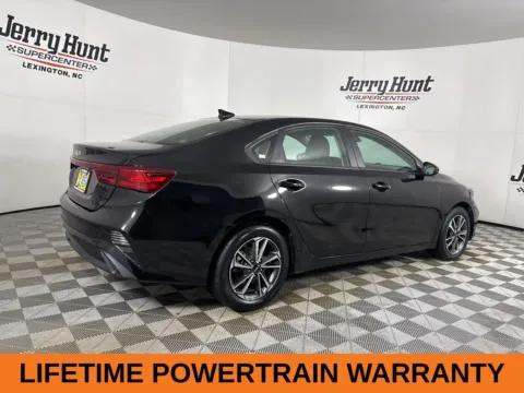 More photos of 2023 Kia Forte LXS at Jerry Hunt Supercenter - Lexington, NC