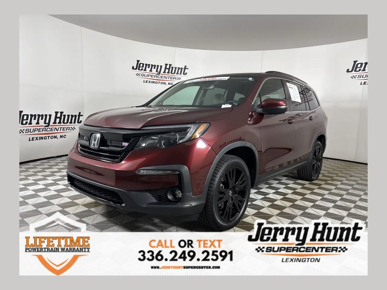 2022 Honda Pilot SE's photo