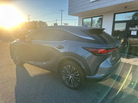 More photos of 2023 Lexus RX 350 at Jerry Hunt Supercenter - Lexington, NC