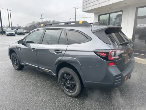 More photos of 2022 Subaru Outback Wilderness at Jerry Hunt Supercenter - Lexington, NC