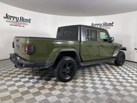 More photos of 2021 Jeep Gladiator Sport at Jerry Hunt Supercenter - Lexington, NC