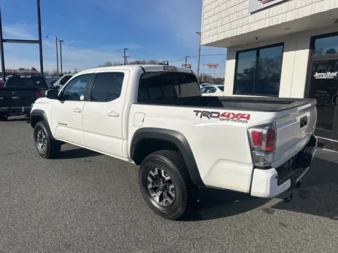 More photos of 2023 Toyota Tacoma TRD Off-Road at Jerry Hunt Supercenter - Lexington, NC