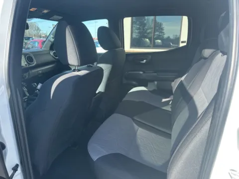 More photos of 2023 Toyota Tacoma TRD Off-Road at Jerry Hunt Supercenter - Lexington, NC