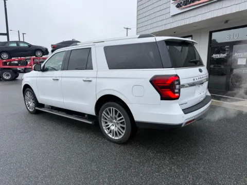More photos of 2024 Ford Expedition Max Limited at Jerry Hunt Supercenter - Lexington, NC